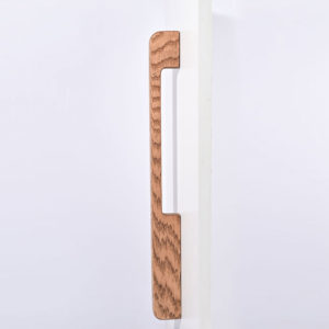 Comet Handle | Oak