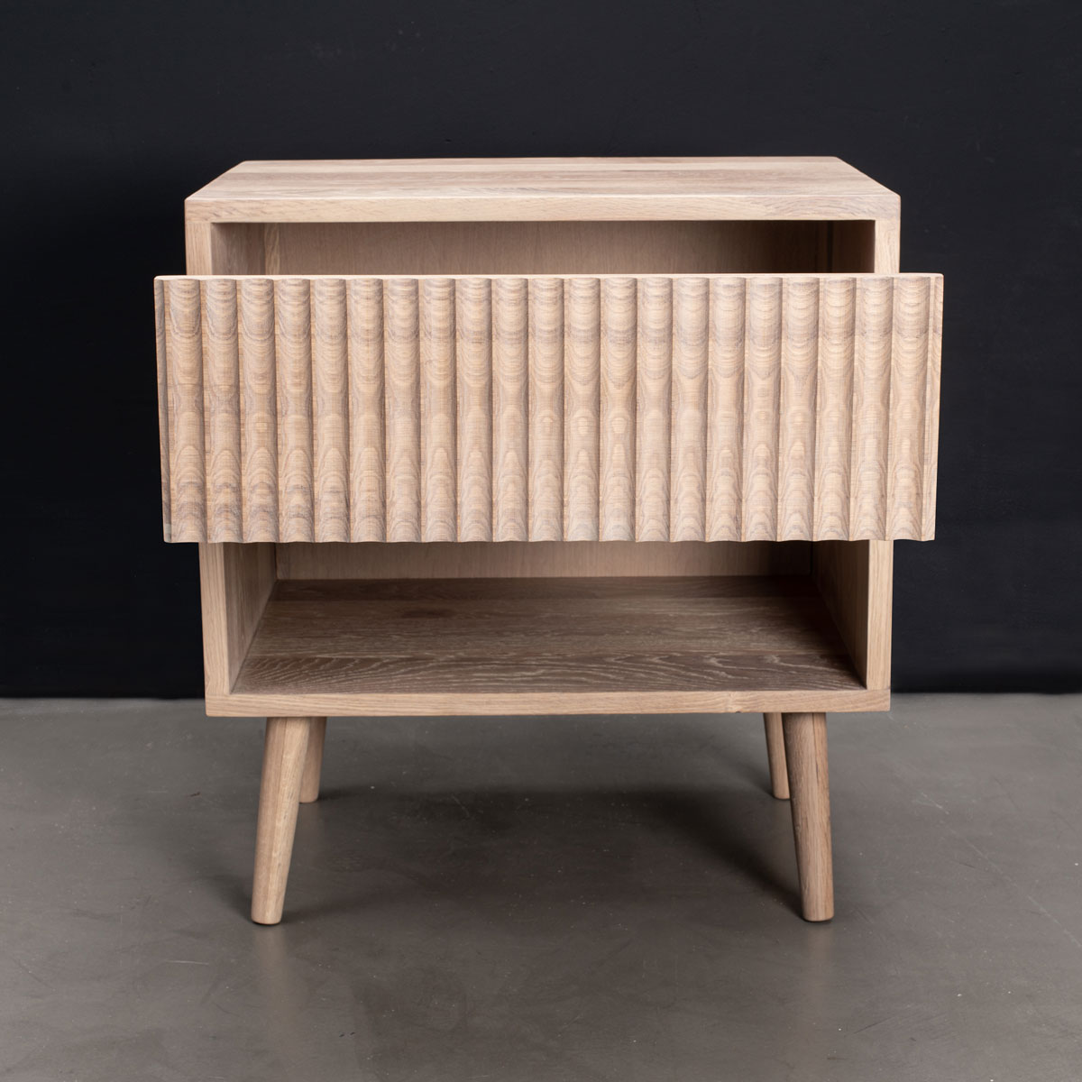 Fluted Master Pedestal - Image 2