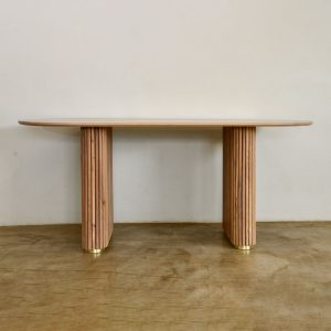 Fluted Pill Dining Table | Oak